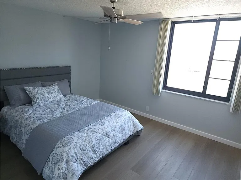 255 Dolphin Point #809 — Photo 14