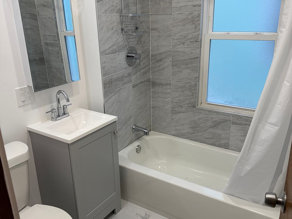 1st image of 85 Royal Ave