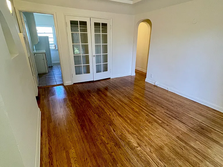 805 N Poinsettia Pl #807-1/5 — Photo 4