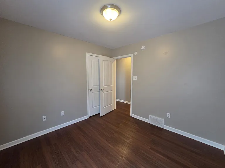 1315 Crosstown Ct — Photo 10