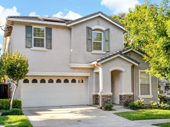 945 Desmet Dr, San Jose, CA 95125