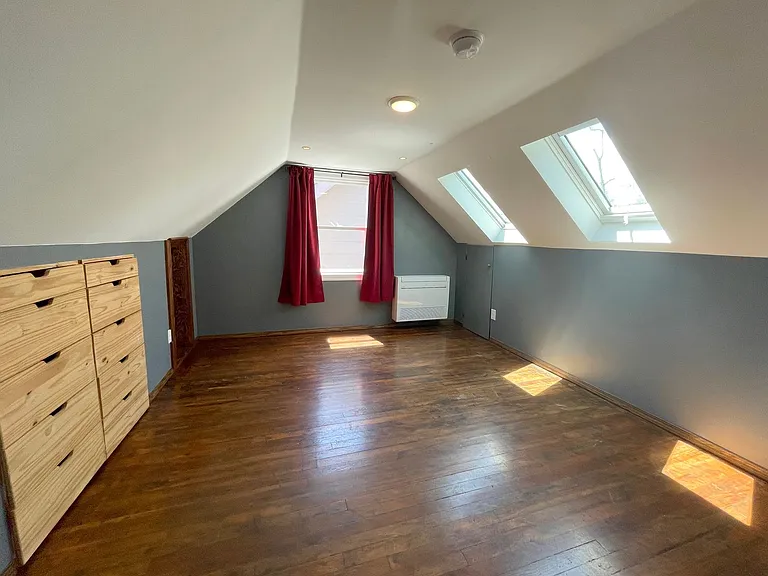 7015 N Greenwich Ave — Photo 12