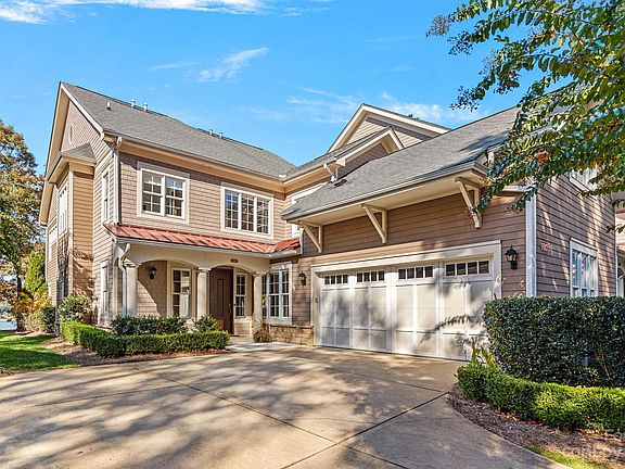 4th image of 124 S Cove Key Ln