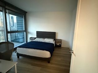 341 W Wolf Point Plz #2203, Chicago, IL 60654