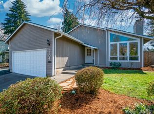 9504 SW Ochoco Dr, Tualatin, OR 97062
