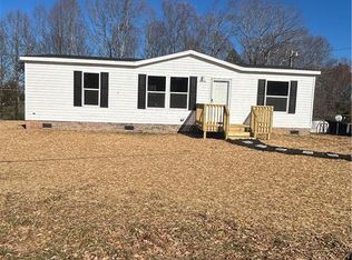 4236 Eck Rd, Jonesville, NC 28642