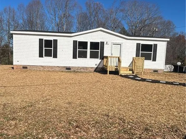 4236 Eck Rd, Jonesville, NC 28642