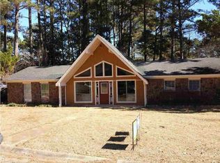 4768 Old Lake Rd, Jackson, MS 39212