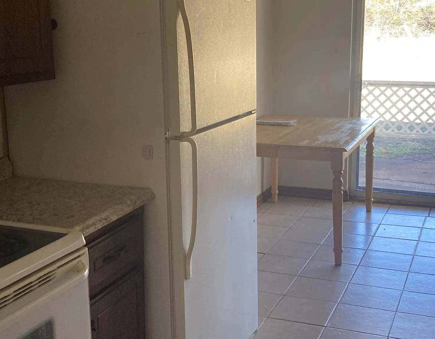 18 Oak Hollow Rd — Photo 1