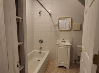 225 S 1st Ave #3, Mount Vernon, NY 10550
