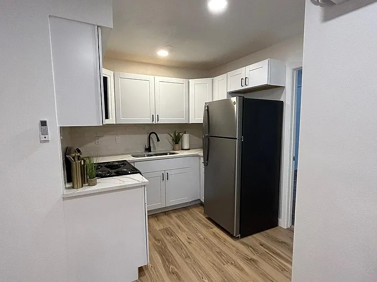 4207 Ashmont Ct #1 — Photo 17