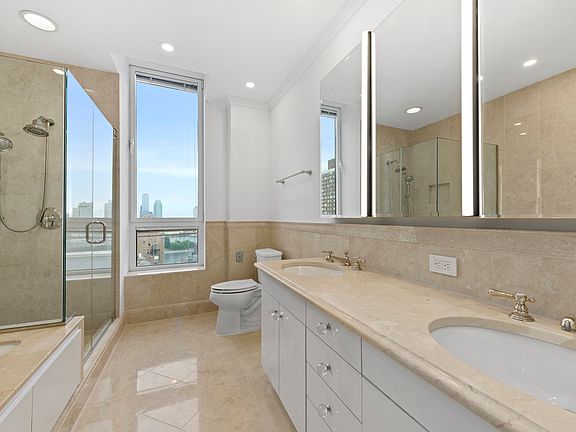 5th image of 351 E 51st St Ph 6A