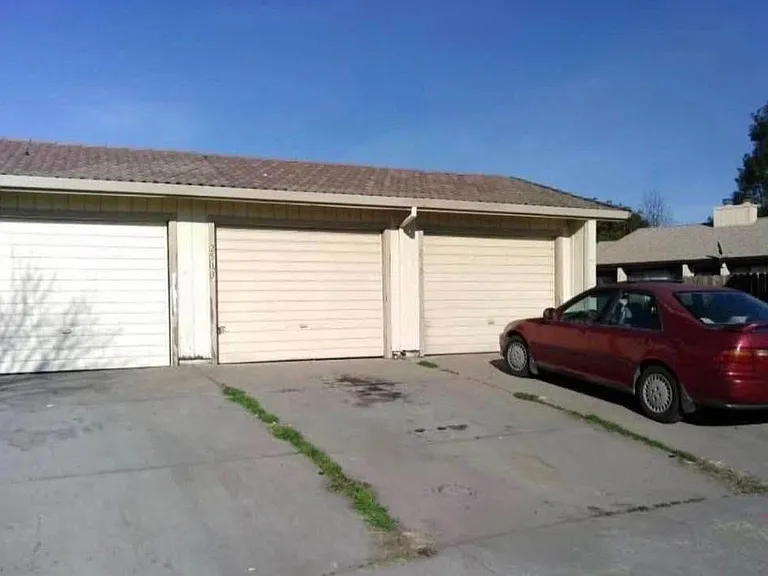 2511 Gareth Cir #2513 — Photo 2
