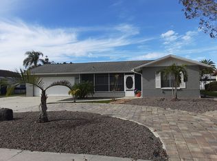 2840 Indianwood Dr, Sarasota, FL 34232