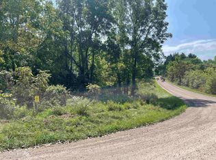 9353 Ruby St, Holly, MI 48442