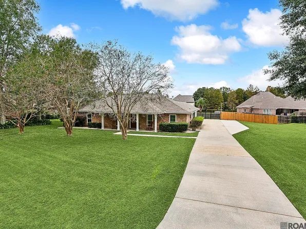 9044 Thistle Ridge Dr, Baton Rouge, LA 70809