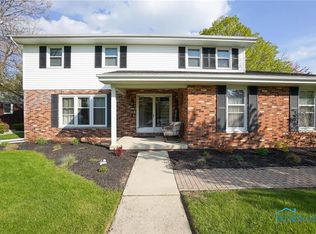 3201 Ridgeview Dr, Findlay, OH 45840