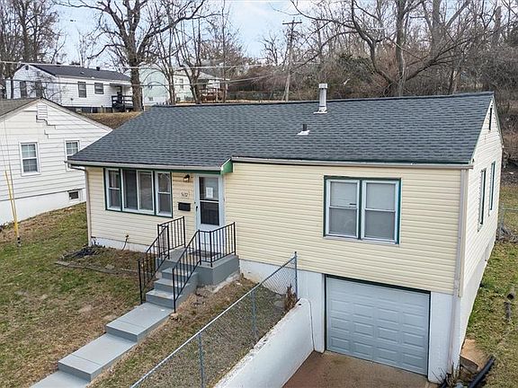 3rd image of 5632 Sapphire Ave