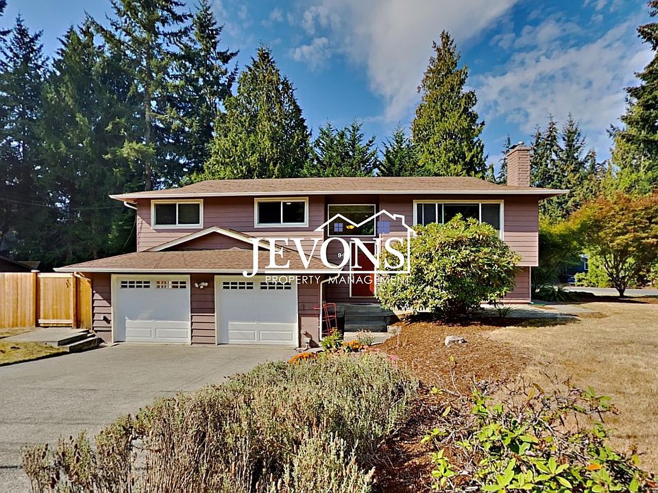 1st image of 945 210th Ave NE