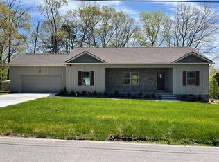 8416 W Crabtree Rd, Hixson, TN 37343