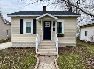 1316 Moultrie Ave, Mattoon, IL 61938