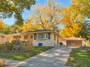 2224 NW 81st St, Clive, IA 50325