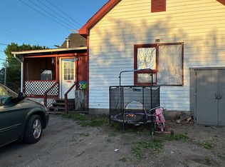 1437 Mable St, Trenton, MO 64683