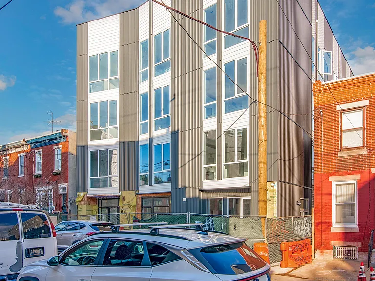 1221 E Fletcher St #208A — Photo 23