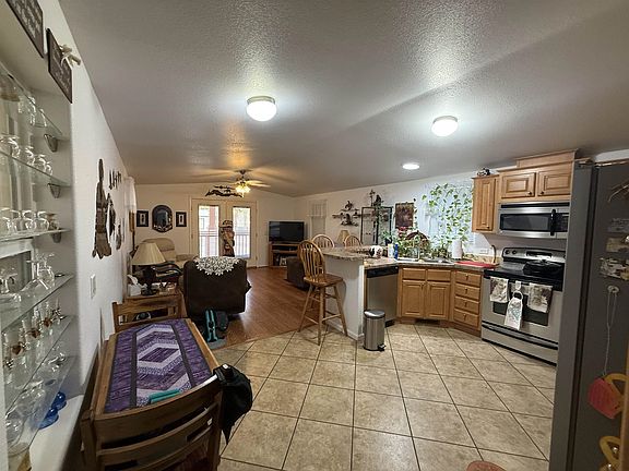 3rd image of 14365 E 50th St