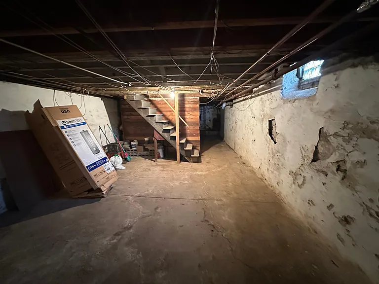 1825 W Butler St #1 — Photo 11