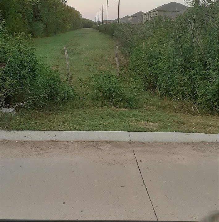 2nd image of 0 Juliff Manvel Rd