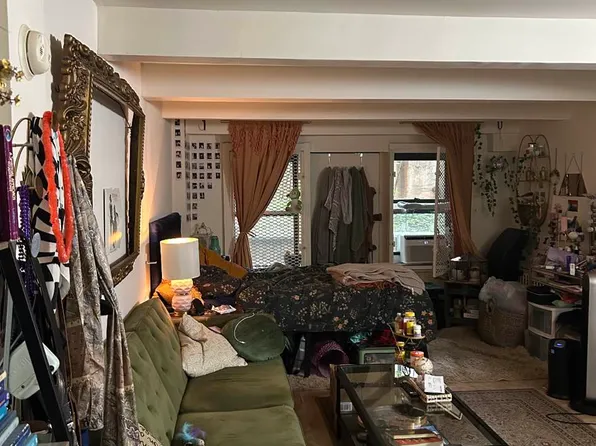 242 East 80th Street image 1 of 9