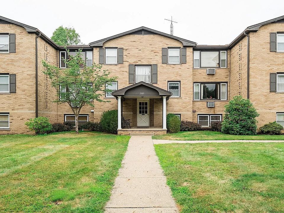 1st image of 2005 Market Ave N #13