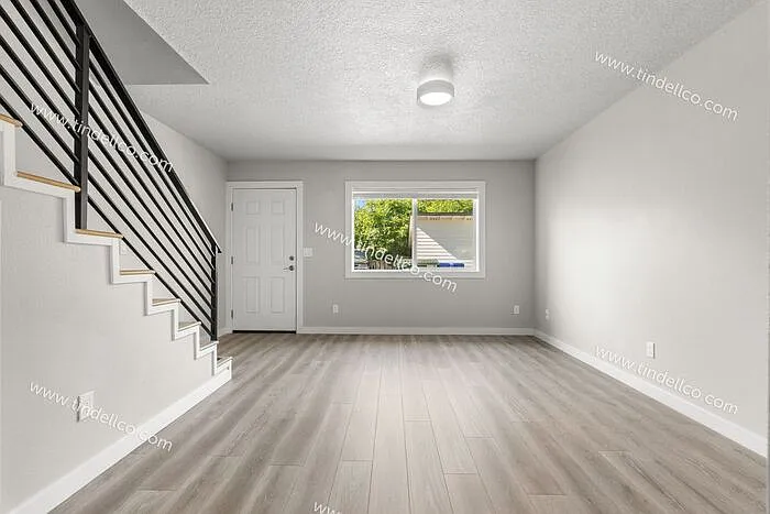 8019 SW 35th Ave #3 — Photo 5