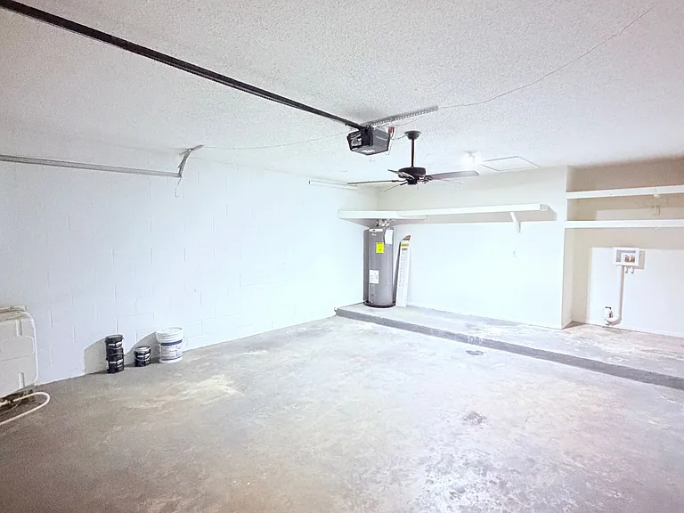 124 Clear Lake Cir — Photo 25