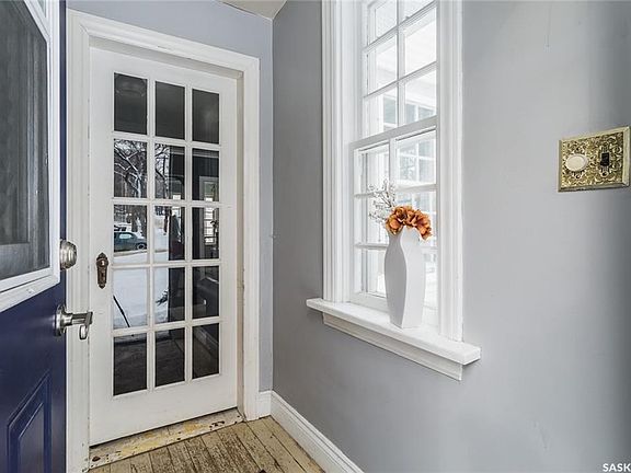 3rd image of 702 McPherson Ave