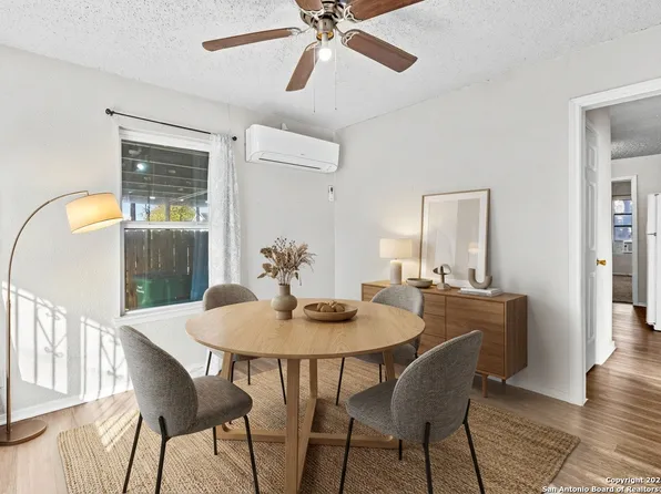 321 Huntington, San Antonio, TX 78207