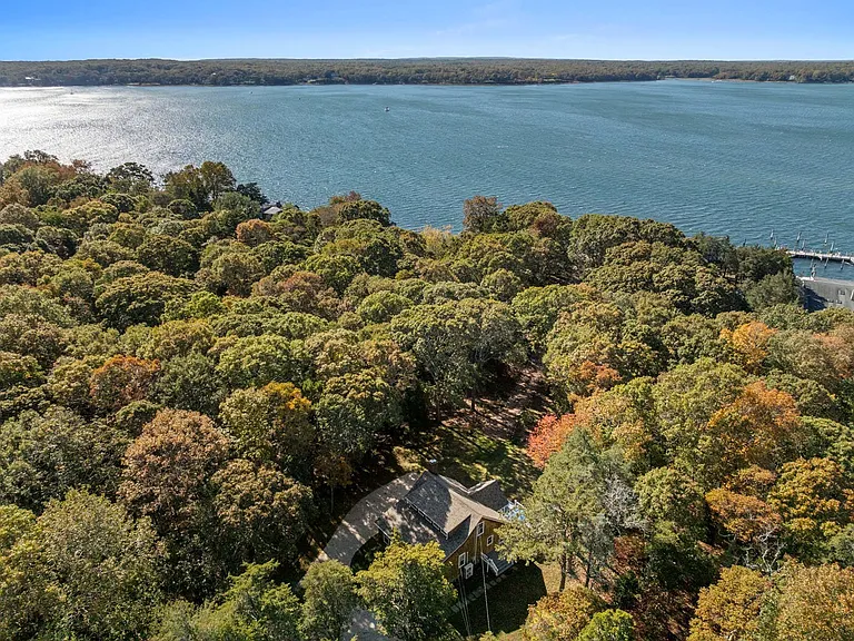 Three Mile Harbor Hc Rd — Photo 9