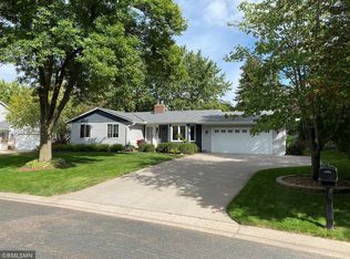 3044 Standridge Pl, Saint Paul, MN 55109