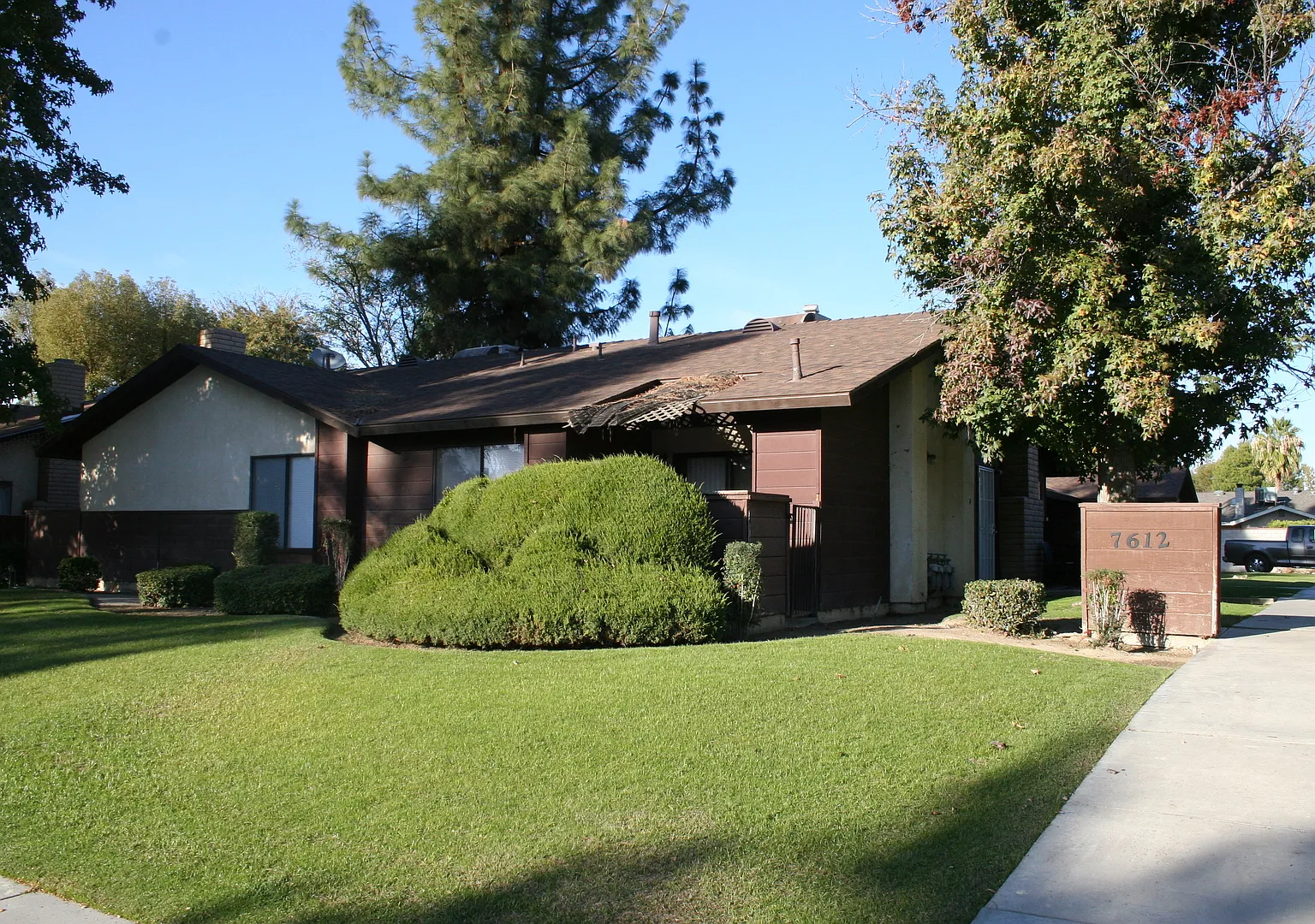 N Laurelglen Blvd 7612 — Photo 1