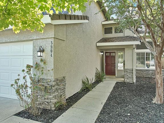 2nd image of 5904 Pebble Creek Dr