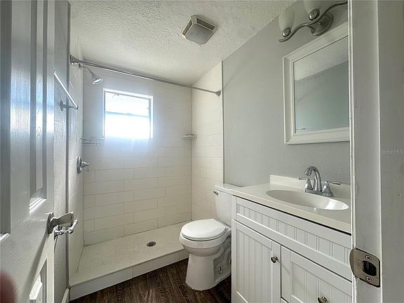 5th image of 306 Lake Millsite Rd #7