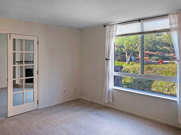 532 Seaver Dr — Photo 7