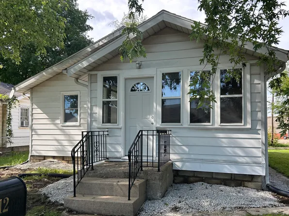 812 W 5th St, Muncie, IN 47302