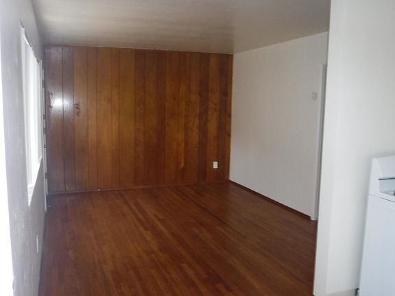 3rd image of 1004 W Palm St #H