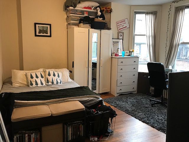 1st image of 43 W 74th St APT 4C