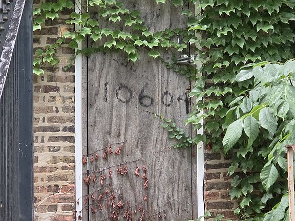 2nd image of 10604 S Langley Ave