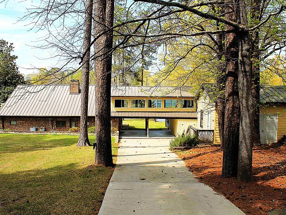 4th image of 497 Circle H Woods Rd