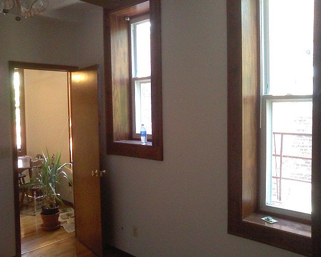2nd image of 3235 Vine St APT 2