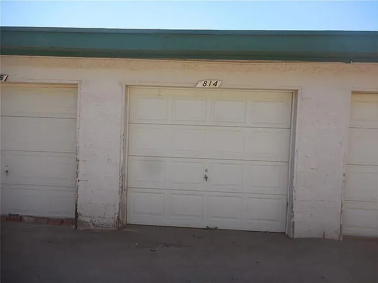 814 W Yandell Dr — Photo 21